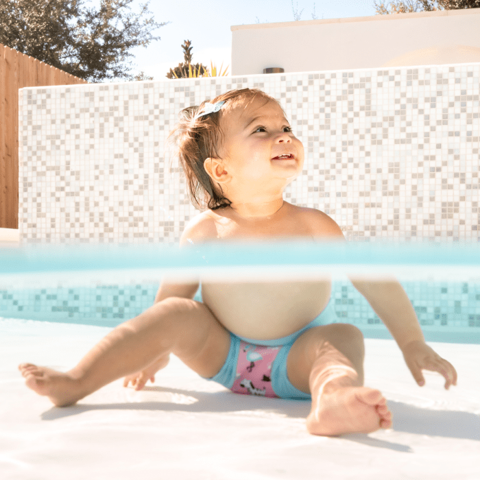bañador pañal niña