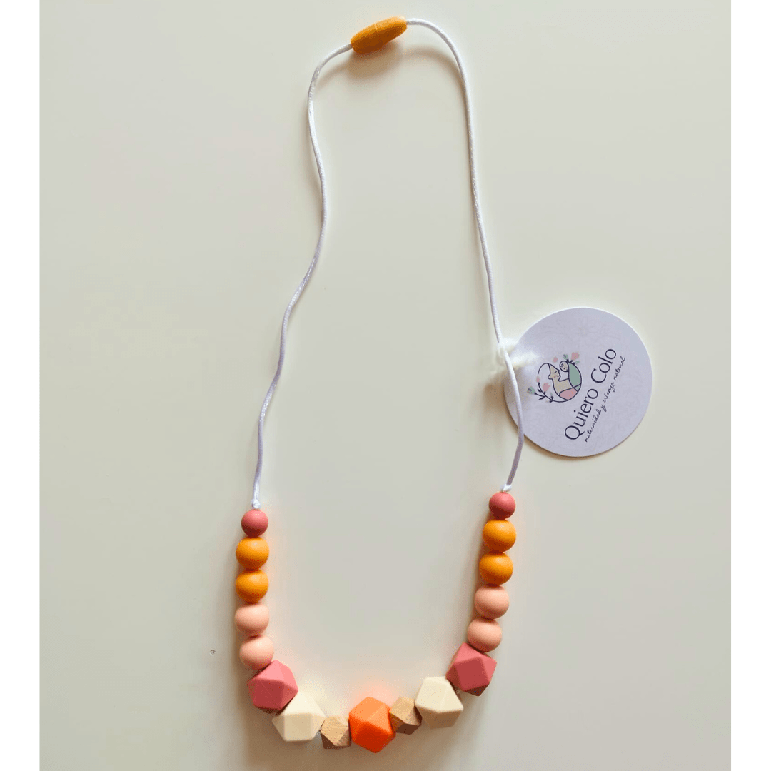 collar de lactancia de silicona y madera