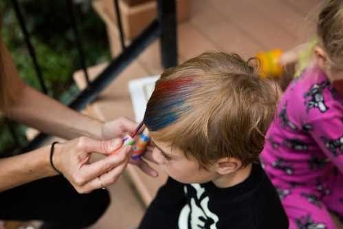 mascara pelo niños