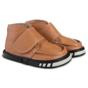 tuctuc magical shoes