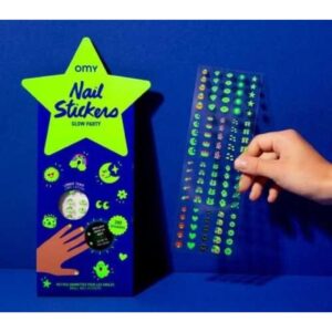 pegatinas uñas brillan oscuridad