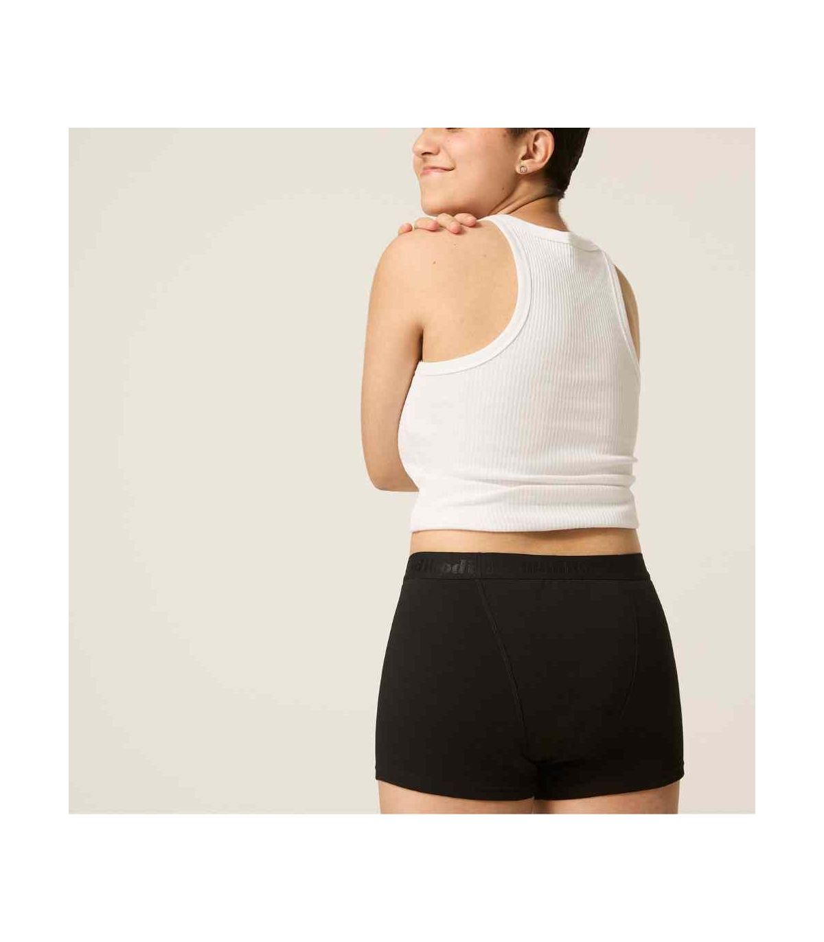 short menstrual adolescente modibodi